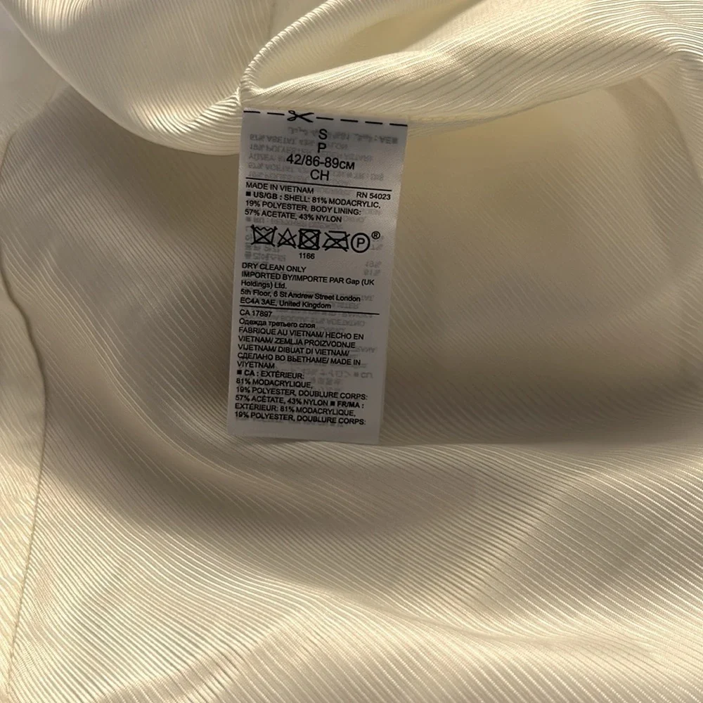 Banana Republic faux fur vest size small - Picture 6 of 8